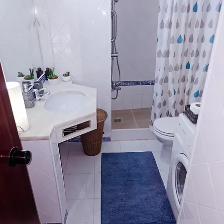 Charmoso A 300m Da De Olhos De Agua ! Αλμπουφέιρα