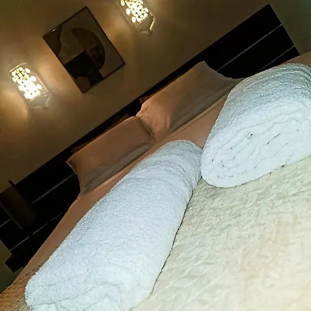 Charmoso A 300m Da De Olhos De Agua ! * Albufeira